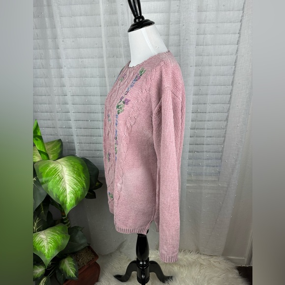 Vintage Pink Rose Chenille Soft Grannycore Floral Embroidered Cable Knit Sweater - Picture 5 of 7